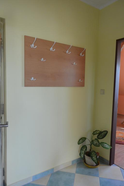 Rodinne Ubytovani - Family Accommodation Kobylice ภายนอก รูปภาพ
